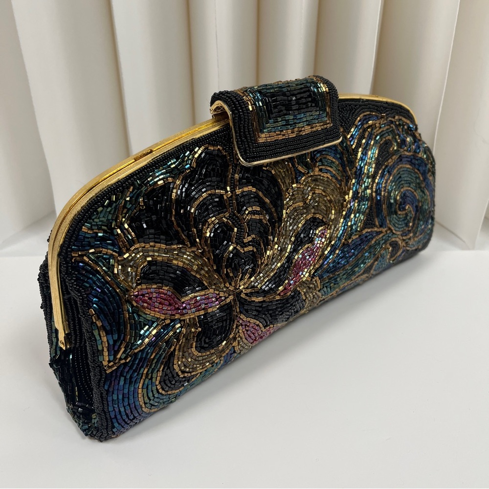 Elegant Beaded Clutch with Gold Accents - Picture 13 of 15